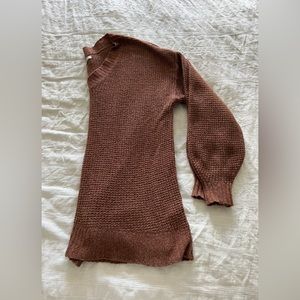 American Eagle Pullover Sweater